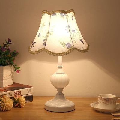 Nordic Vintage Floral Glass Fabric 1-Light Table Lamp