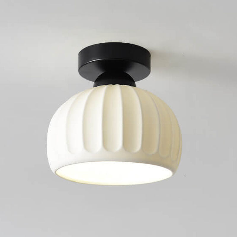 Moderne minimalistische halbhohe Deckenleuchte mit 1 Flamme aus strukturiertem Eisen und Keramik in Kegel- und Rundform für das Wohnzimmer 
