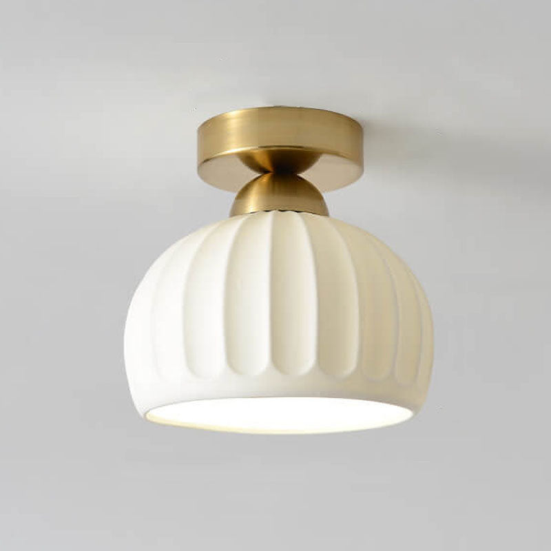 Moderne minimalistische halbhohe Deckenleuchte mit 1 Flamme aus strukturiertem Eisen und Keramik in Kegel- und Rundform für das Wohnzimmer 